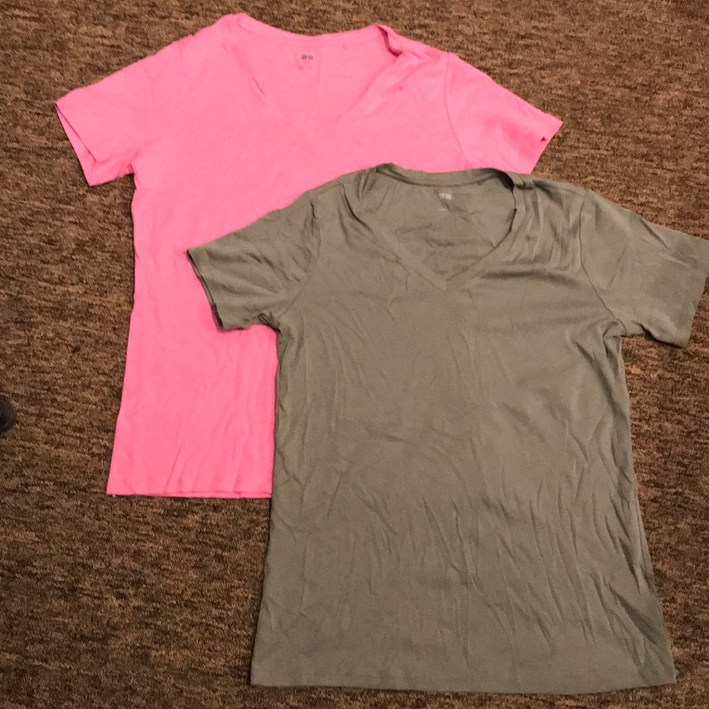 ☀️5 FOR $20!☀️ Uniqlo t shirt bundle